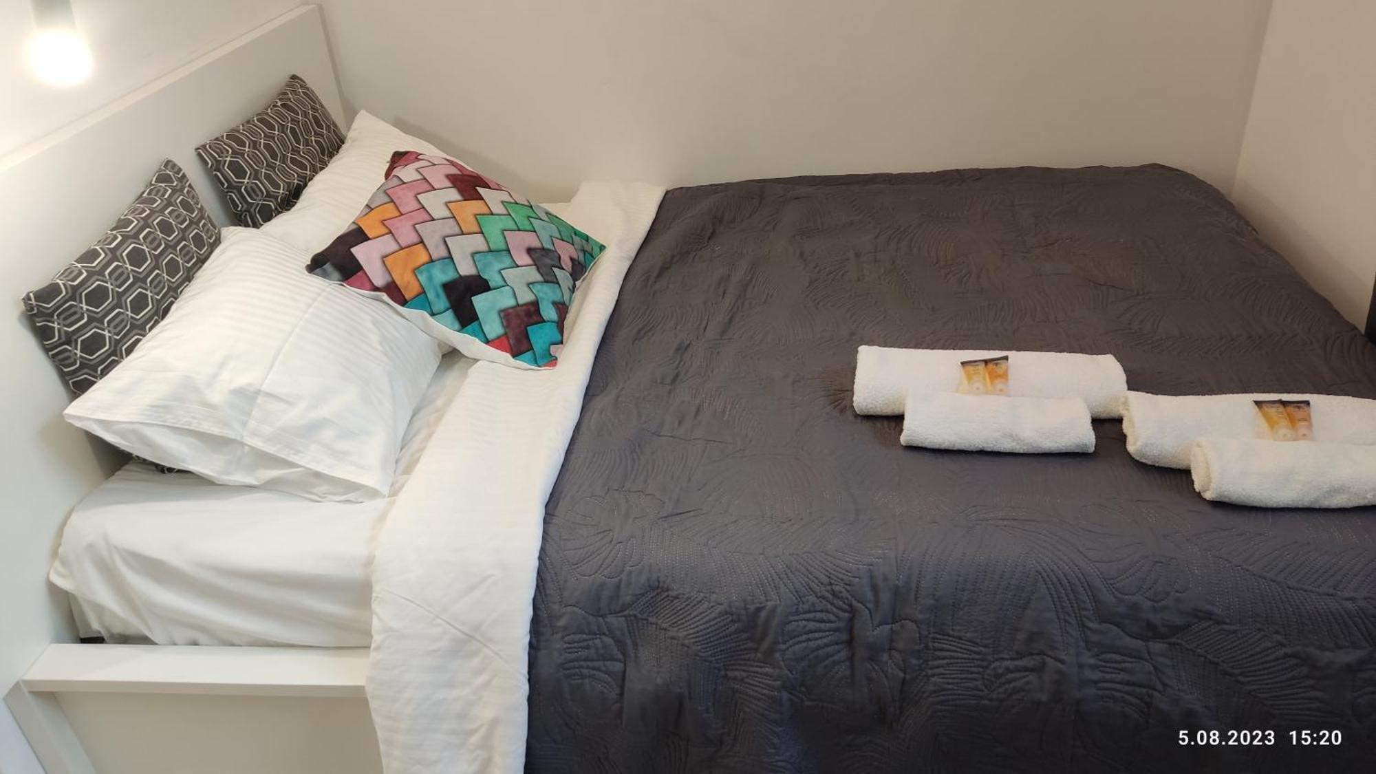 Be My Guest- Fontany Luxury Apartment Metro Wi-Fi Free Parking Zone Warszawa Exteriör bild